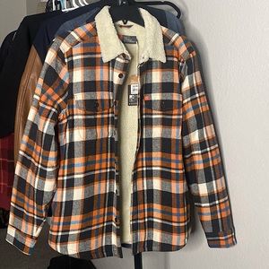 The American Outdoorman Size M